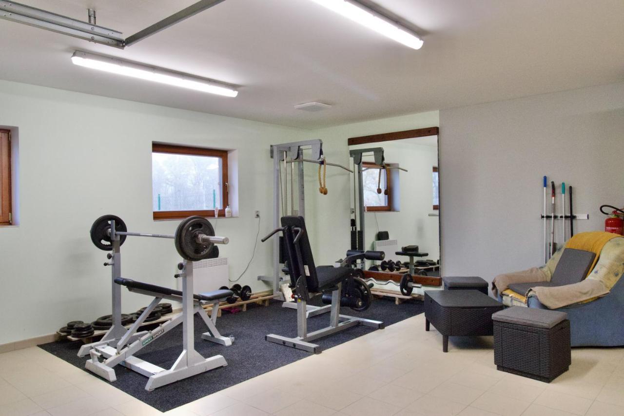 Apartman Uprostred Trojuhelniku Praha - Karlovy Vary - Plzen Kolesovice Exterior foto